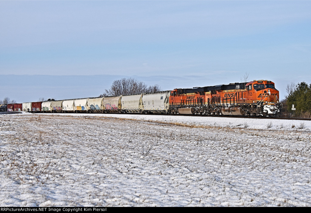 BNSF 7125